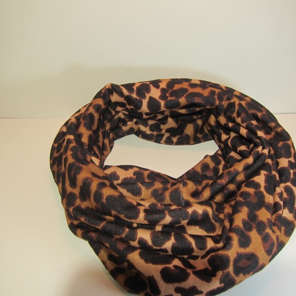 Collection Eighteen Accessories - Collection Eighteen Animal Print Infinity Scarf